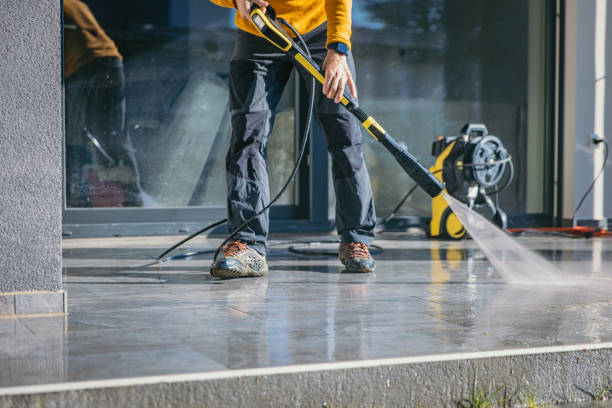 Best Deck Pressure Washing  in Woodbury, MN
